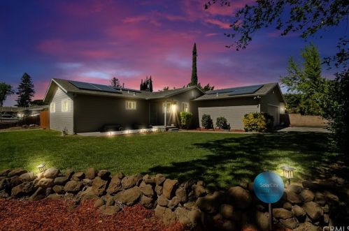 2225 Mariposa Ave, Chico, CA 95926-1540