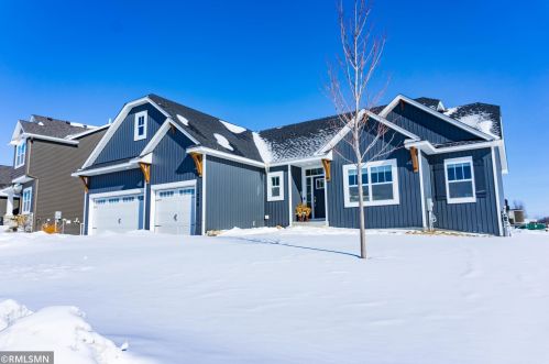 1228 Gusty Dr, Minnetrista, MN 55387