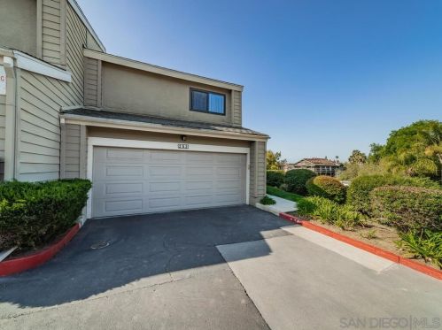 252 Durian St, Vista, CA 92083-6254