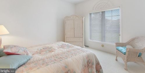 2108 Tall Oaks Ln, York PA 17403-5903 exterior