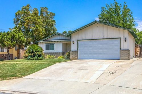 12365 Birch Ct, Yucaipa, CA 92399-4219