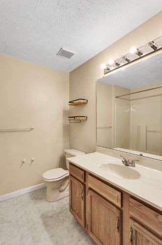 3027 Estate Dr, Noblestown PA  15071-1024 exterior