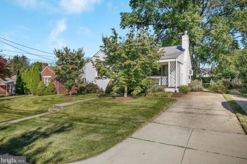 2303 Darrow St, Silver Spring MD 20902-4918 exterior