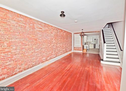 551 Vine St, Lancaster PA  17602-3517 exterior