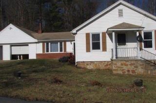 60 Oak St, Craigsville, VA 24430-2175