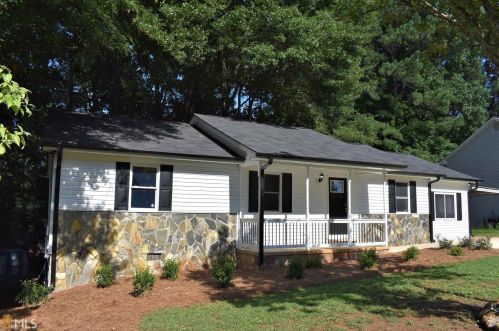 178 Adrian Dr, Stockbridge, GA 30281-3011