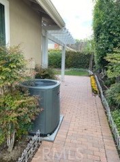 3 Deer Spg, Irvine CA  92604-3011 exterior