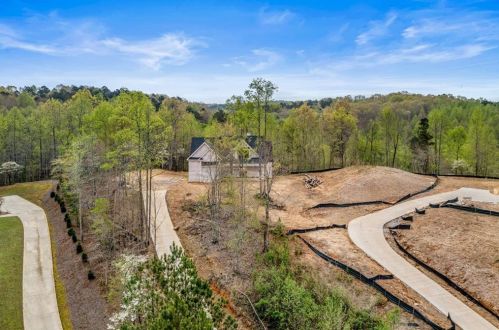 614 Walker Ct, Holly Springs, GA 30115-2979