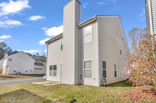 1590 Danube Ct, Atlanta GA  30349-5436 exterior
