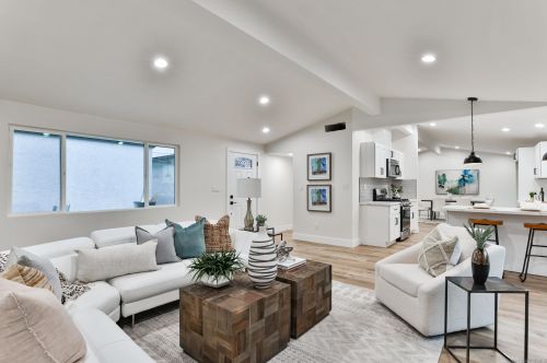 5693 Camber Dr, San Diego, CA 92117-4048