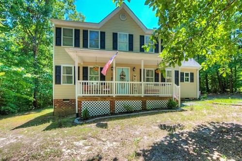 117 Parkwood Dr, Aylett, VA 23009-2954