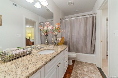 51 Cherry Hl Farm Dr, Englewood CO 80113-7169 exterior