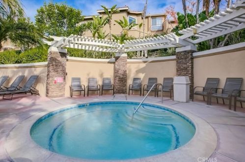 1126 Positano Ave, Anaheim CA  92808-1533 exterior