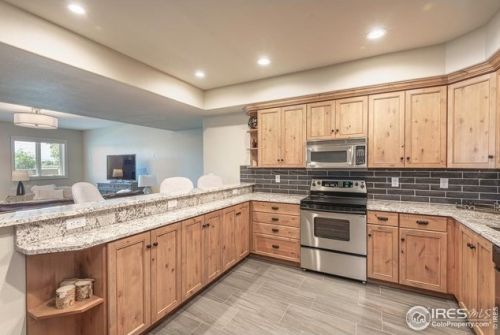 525 Whitney Bay, Fort Collins CO  80550-6162 exterior