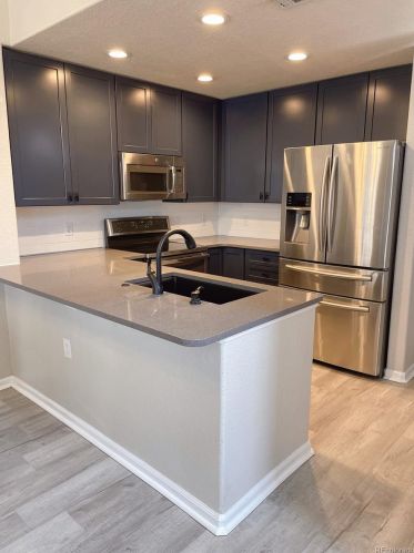 16105 Geddes Dr, Aurora, CO 80016-1404