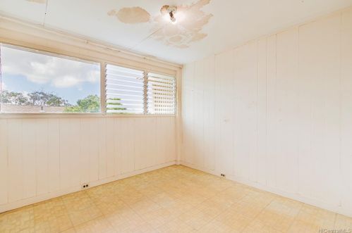 1989 9 Ave, Honolulu HI  96816-2179 exterior