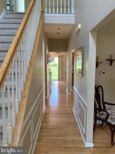 8 Rogers Pl, Blenheim, NJ 08012-2883
