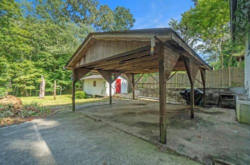 619 Elizabeth Pl, Atlanta GA  30318-4860 exterior