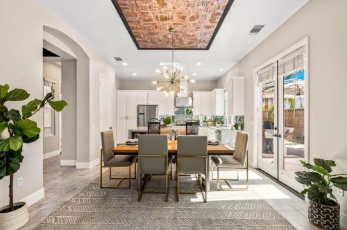 1817 Pintura Cir, Palm Springs, CA 92264-6801