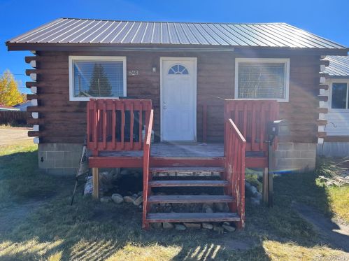 623 Chestnut St, Leadville CO  80461-3905 exterior