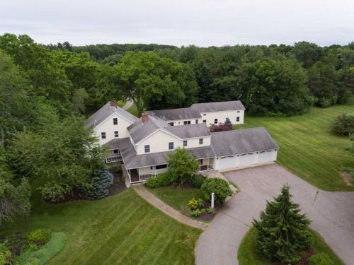138 Bunker Hill Ave, Stratham, NH 03885-2411
