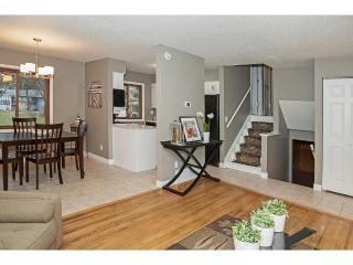 1709 Monticello Ave, Saint Paul, MN 55122-1716