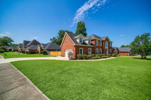 201 Bainbridge Dr, Evans, GA 30809-8245
