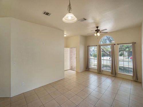 121 Shenandoah Trl, Webberville TX  78621-4187 exterior