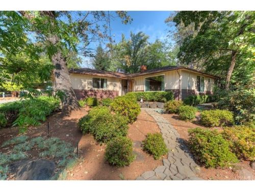 1438 Stonehurst Dr, Paradise, CA 95969-5314