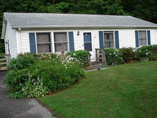 39 Robin Way, Westerly, RI 02891-4910