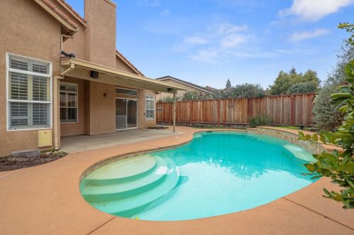 2901 Typhoon Ave, Modesto, CA 95355-8461
