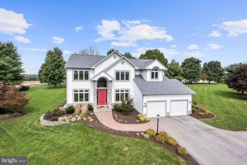 13801 Holly Crest Ln, Dayton, MD 21036-1212