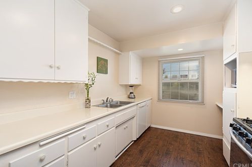 1904 Orange Ave, Anaheim CA  92804-3501 exterior