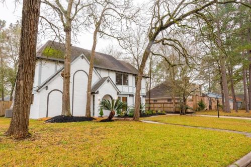 27270 Paula Ln, Conroe TX  77385-9089 exterior