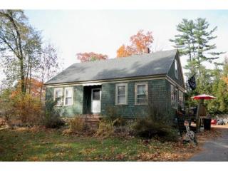 22 Rockingham Rd, Londonderry, NH 03053-2229