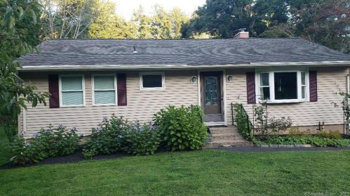115 Hope Hill Rd, Wallingford, CT 06492-2920
