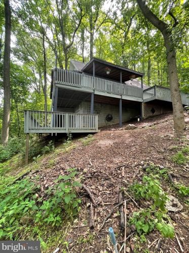 21 Elderberry Trl, Gerrardstown, WV 25420-3147