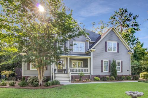 1865 James Gregarie Rd, Mount Pleasant, SC 29466-7131
