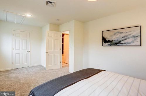 111 Eastman Ave, Lancaster PA  17603-4476 exterior