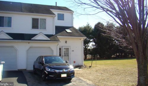 20 Saffron Dr, Lumberton Township, NJ 08048-4221