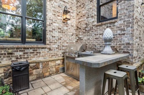 532 Bishop Way, Atlanta GA  30312-1446 exterior