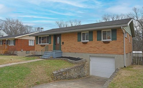 5267 Andy Ct, Cincinnati, OH 45238-4301