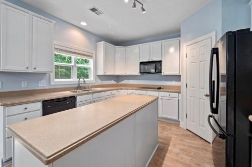 520 Mount Gerizim Rd, Mableton GA  30126-6410 exterior