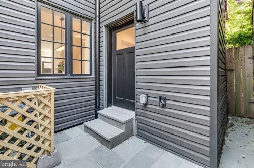 526 24th St, Philadelphia PA  19146-1054 exterior