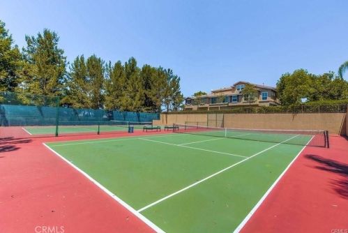 1091 Positano Ave, Anaheim CA  92808-1542 exterior