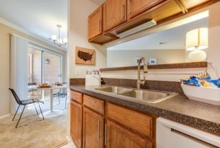 10 Lincoln Meadows Dr, Schaumburg IL  60173-6147 exterior