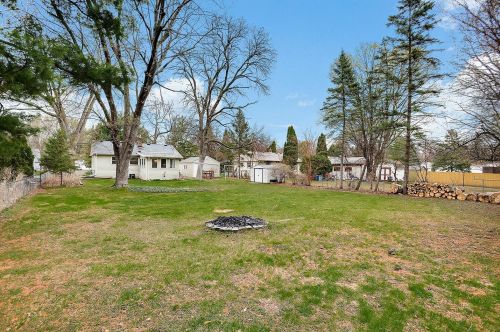 2120 Dorothy Ave, Saint Paul MN  55110-4718 exterior