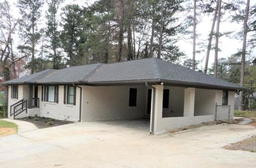 1994 Honeysuckle Ln, Atlanta, GA 30311-3908
