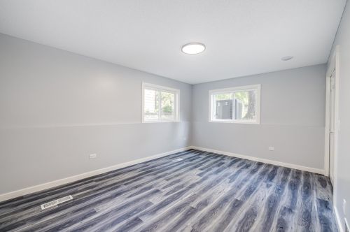 1374 26th Ave, Saint Paul MN  55112-6315 exterior