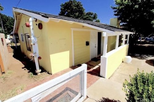 2545 Crestline Dr, Lemon Grove, CA 91945-3015